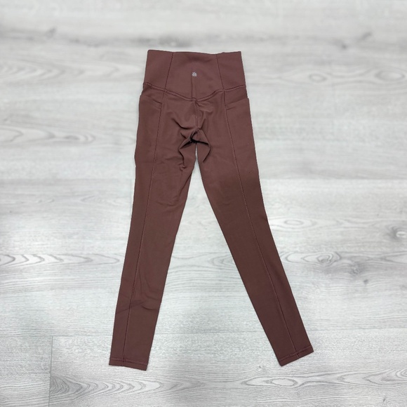 Athleta Salutation Stash Pocket II Tight - Picture 6 of 7